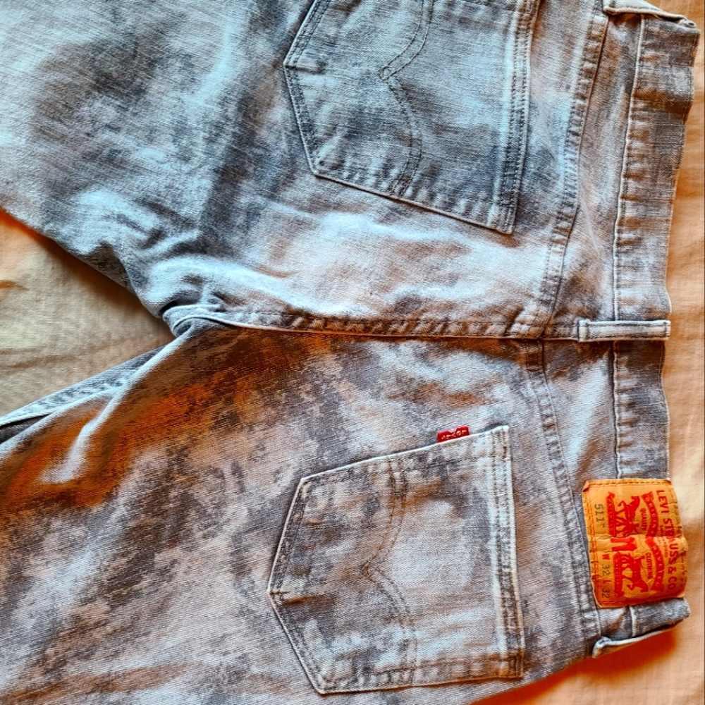 1 pair of Levi's 511 jeans